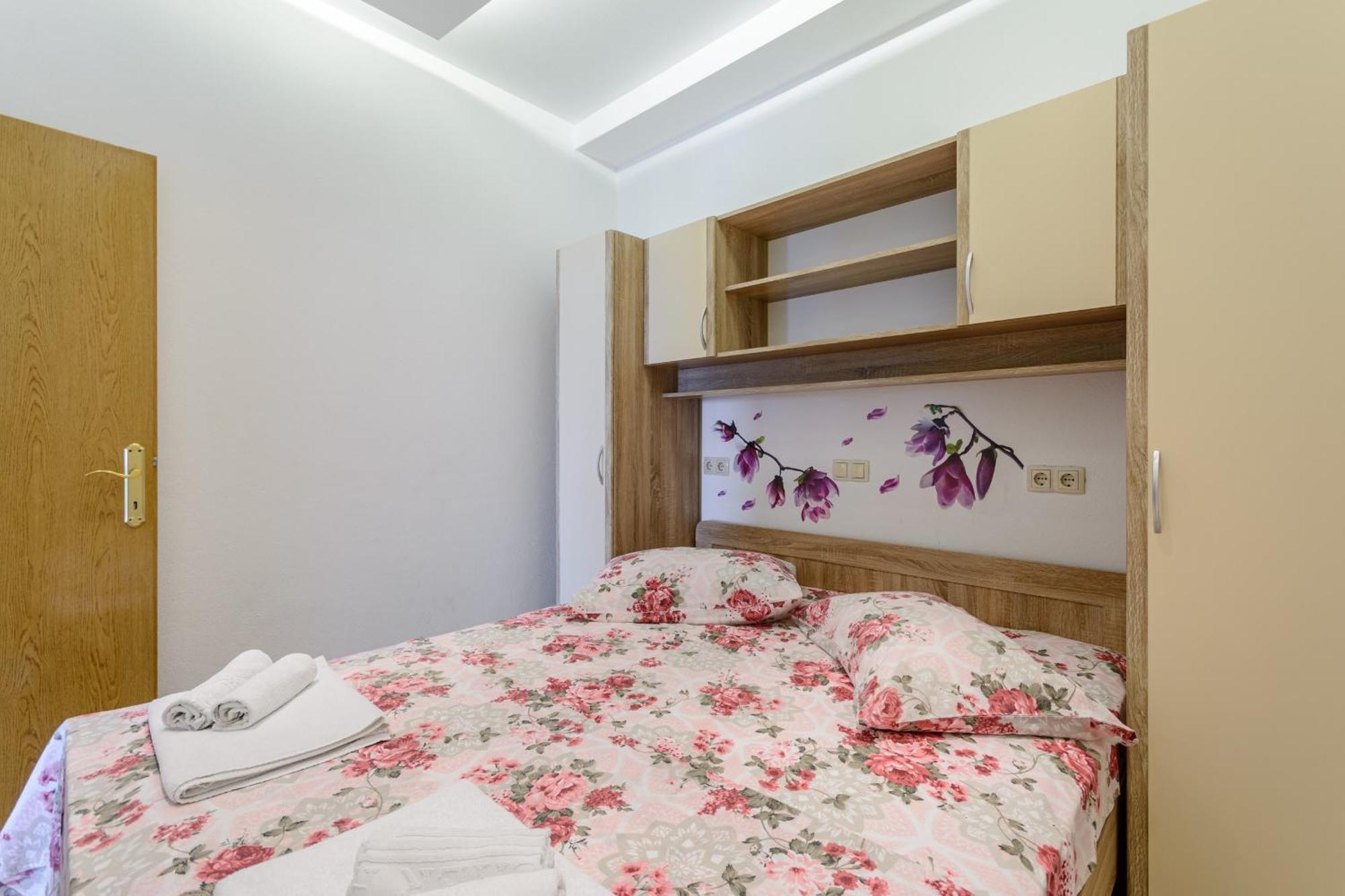 Apartments Hope Dugi Rat Room photo
